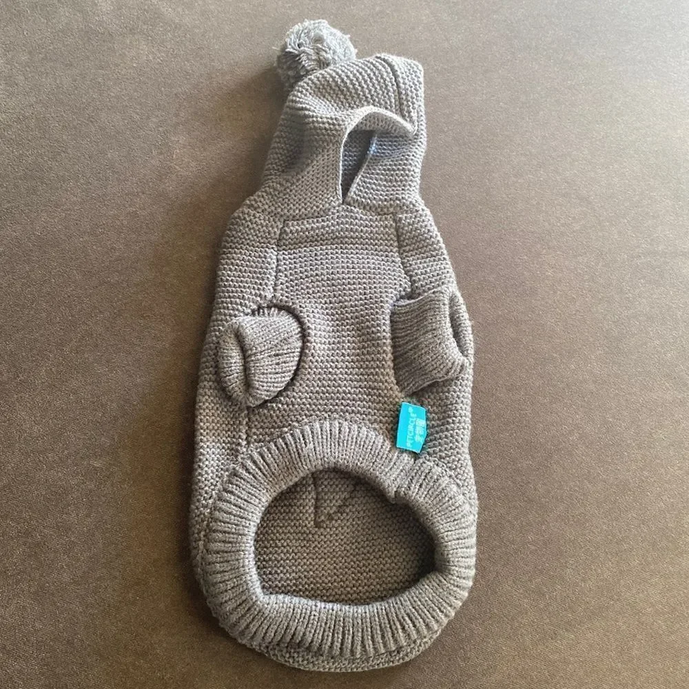 Dog or Cat Knitted Sweater Gray Hoodie with Pom & Star Design Size S NWT